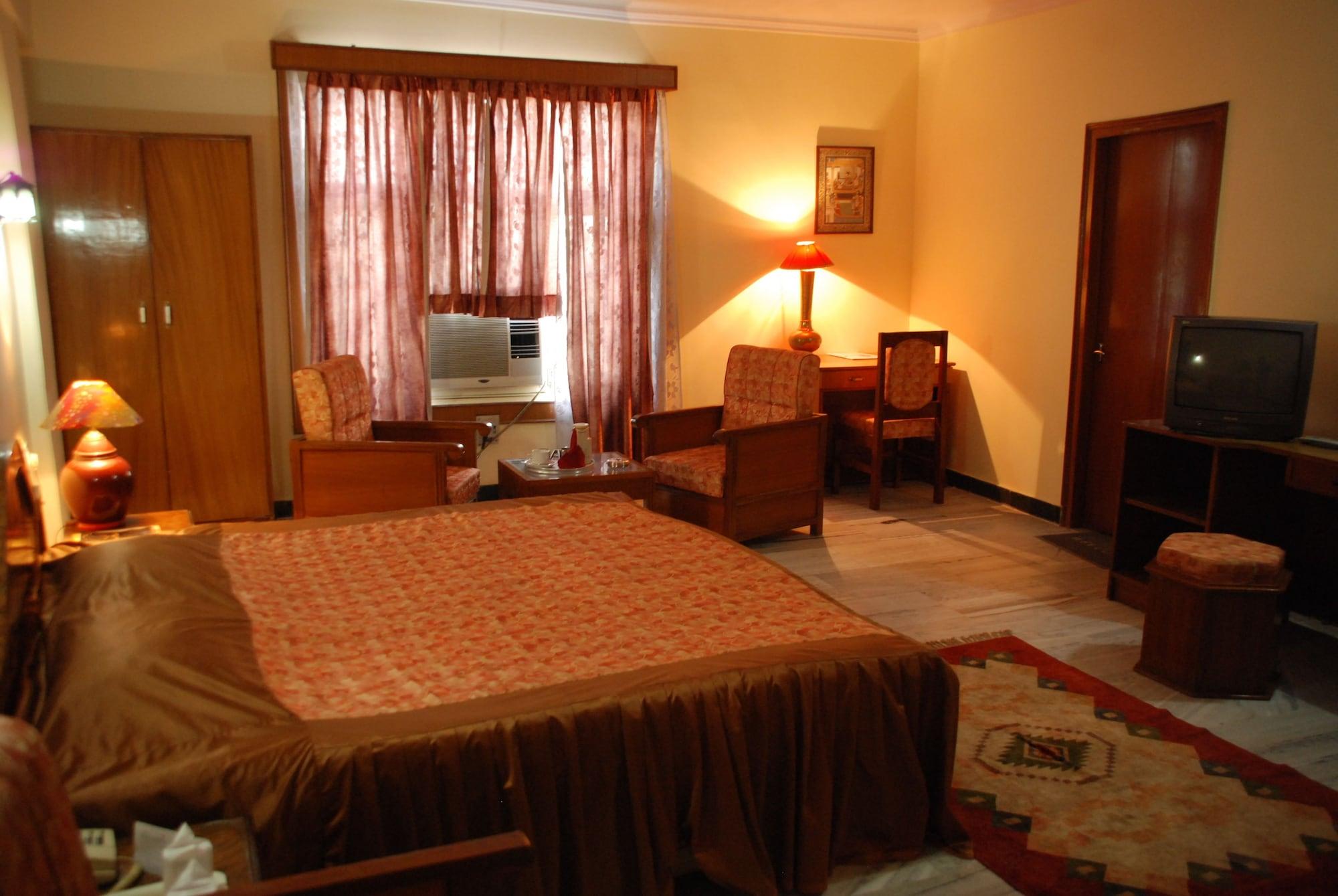 Hotel Ganga Ratan Агра Экстерьер фото