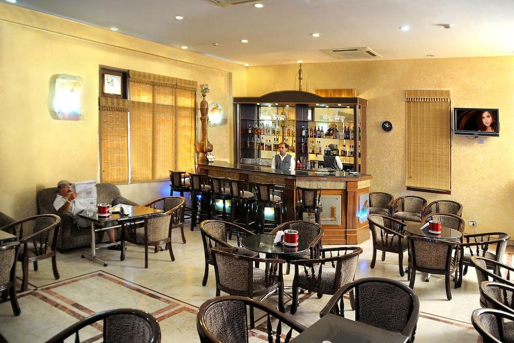 Hotel Ganga Ratan Агра Экстерьер фото