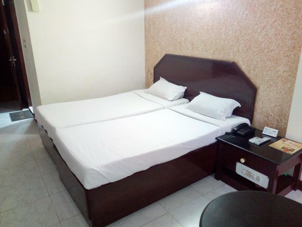 Hotel Ganga Ratan Агра Экстерьер фото